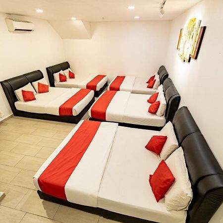 Mary J Hotel Family 10 Pax Room โกตาบารู ภายนอก รูปภาพ