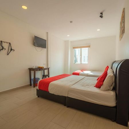 Mary J Hotel Family 10 Pax Room โกตาบารู ภายนอก รูปภาพ