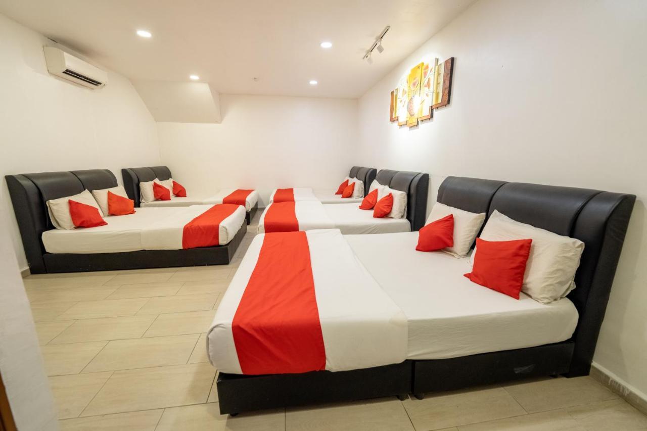 Mary J Hotel Family 10 Pax Room โกตาบารู ภายนอก รูปภาพ