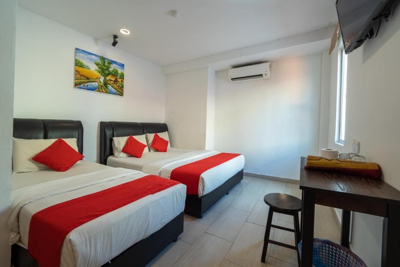 Mary J Hotel Family 10 Pax Room โกตาบารู ภายนอก รูปภาพ