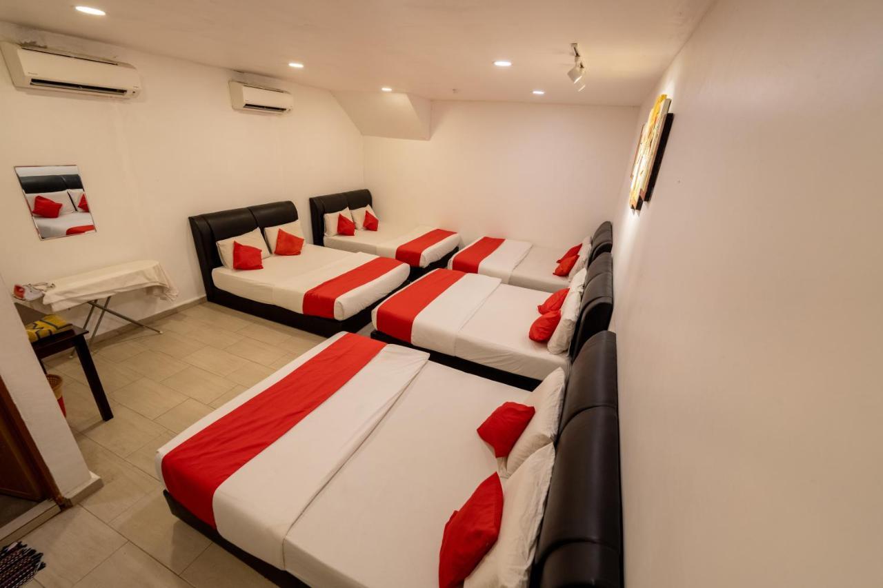Mary J Hotel Family 10 Pax Room โกตาบารู ภายนอก รูปภาพ