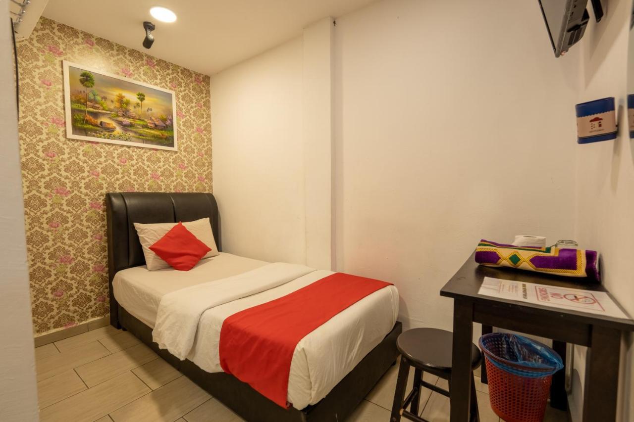 Mary J Hotel Family 10 Pax Room โกตาบารู ภายนอก รูปภาพ